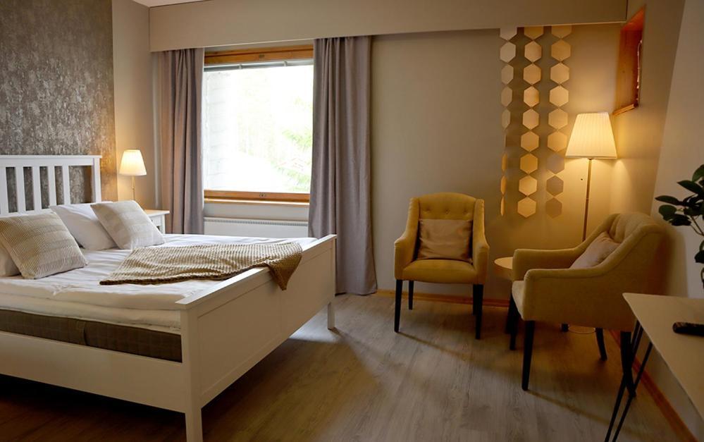 Hotel Kalevala Kuhmo Exteriör bild